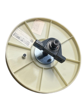 Load image into Gallery viewer, Life Fitness Crankshaft #AK61-00157-0002 (LIKE NEW) REF#TMH61226-1MT