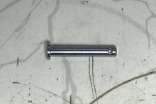 Load image into Gallery viewer, Matrix T1x Elevation Frame Pivot Screw - New - REF# MFT7171818SH
