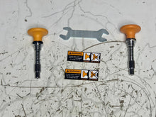 Load image into Gallery viewer, Matrix G3 Pin Set - New - REF# MFT821810SH