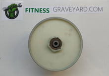 Load image into Gallery viewer, Life Fitness CLSX Intermediate Pulley# AK61-00061-0000 USED TMH925198BD