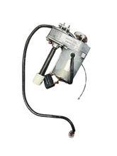 Load image into Gallery viewer, True 540ZT Incline Motor #0113200 (USED) REF#KURT102425-2MT
