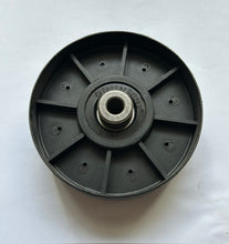 Load image into Gallery viewer, 3 7/8" Pulley (USED) REF#TMH71726-6MA
