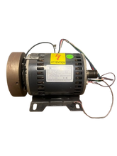 Load image into Gallery viewer, Life Fitness 97Ti Drive Motor #AK58-00171-0001 (USED) REF#TMH51426-1MT
