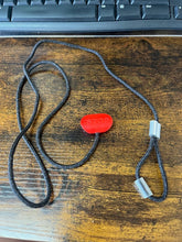 Load image into Gallery viewer, Life Fitness T7.0 Safety Key (USED) REF#TMH72126-1MT
