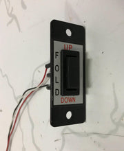 Load image into Gallery viewer, Smooth 5.15P Folding Switch - Used - REF# 4161824SH
