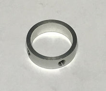 Load image into Gallery viewer, Life Fitness Pro 9000SM 1" ID Collar - New - REF# MFT7171813SH
