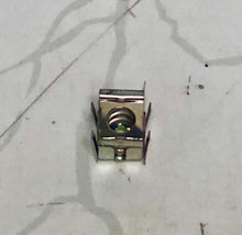 Load image into Gallery viewer, StairMaster Clubtrack 510 Receptacle, Snap, 1-4 turn - OEM# 21000162 - New - REF# MFT1120187SH
