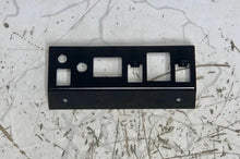 Load image into Gallery viewer, Matrix T5x Power Switch Mounting Bracket - OEM# 0000084525 - New - REF# MFT127186SH
