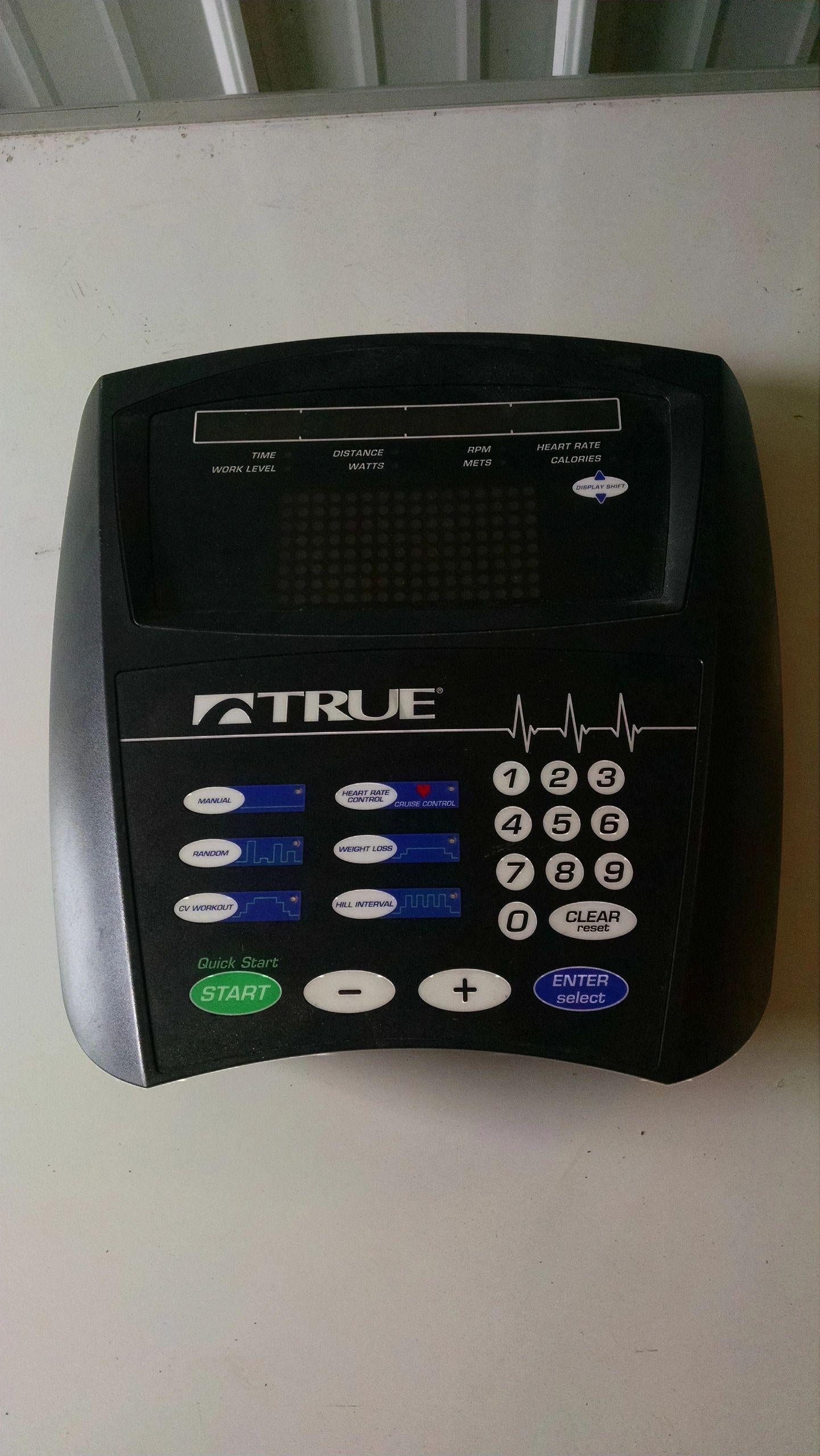 True TR70 Console USED REF # REFIT814182JG – FitnessGraveyard
