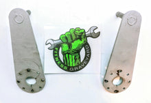 Load image into Gallery viewer, Reebok Space Saver RL Crank Arm Pair USED REF# UFCDR1251919BD
