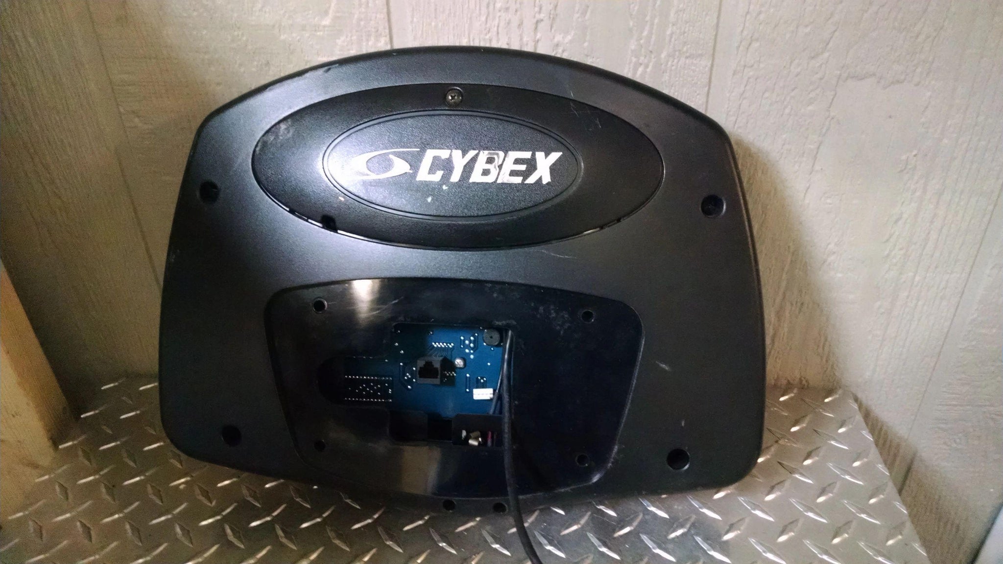 cybex 425t Cybex 425T Treadmill Console Complete Used Ref. # SMW7 – FitnessGraveyard
