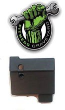 Load image into Gallery viewer, Proform Front Runner Right Rear Endcap #213973 (USED) REF#TMH0813203MO
