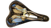 Load image into Gallery viewer, Bike Seat USED REF # TRENZ071222-5CM

